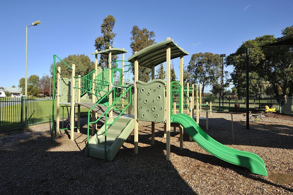 Nrma Echuca Holiday Park Exterior photo